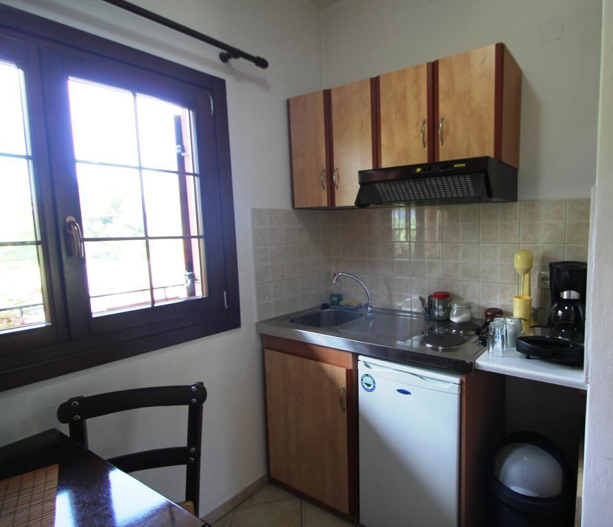Artemis Apartments Kónica Szoba fotó