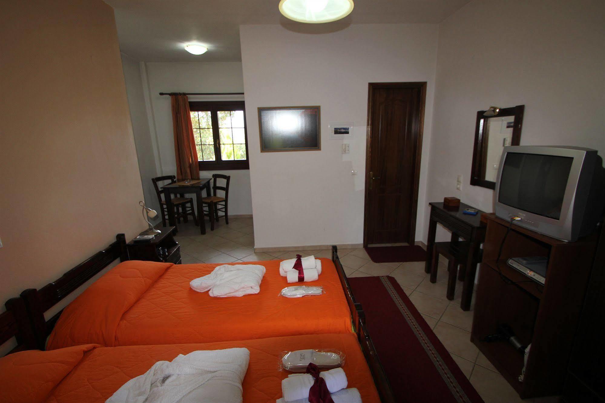 Artemis Apartments Kónica Kültér fotó